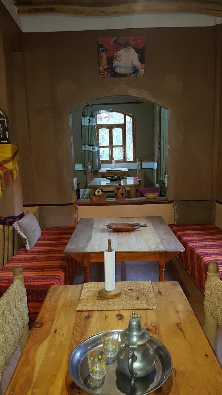 Riad Pizzeria Marhaba Akhendachou n'Ait Ouffi Kültér fotó