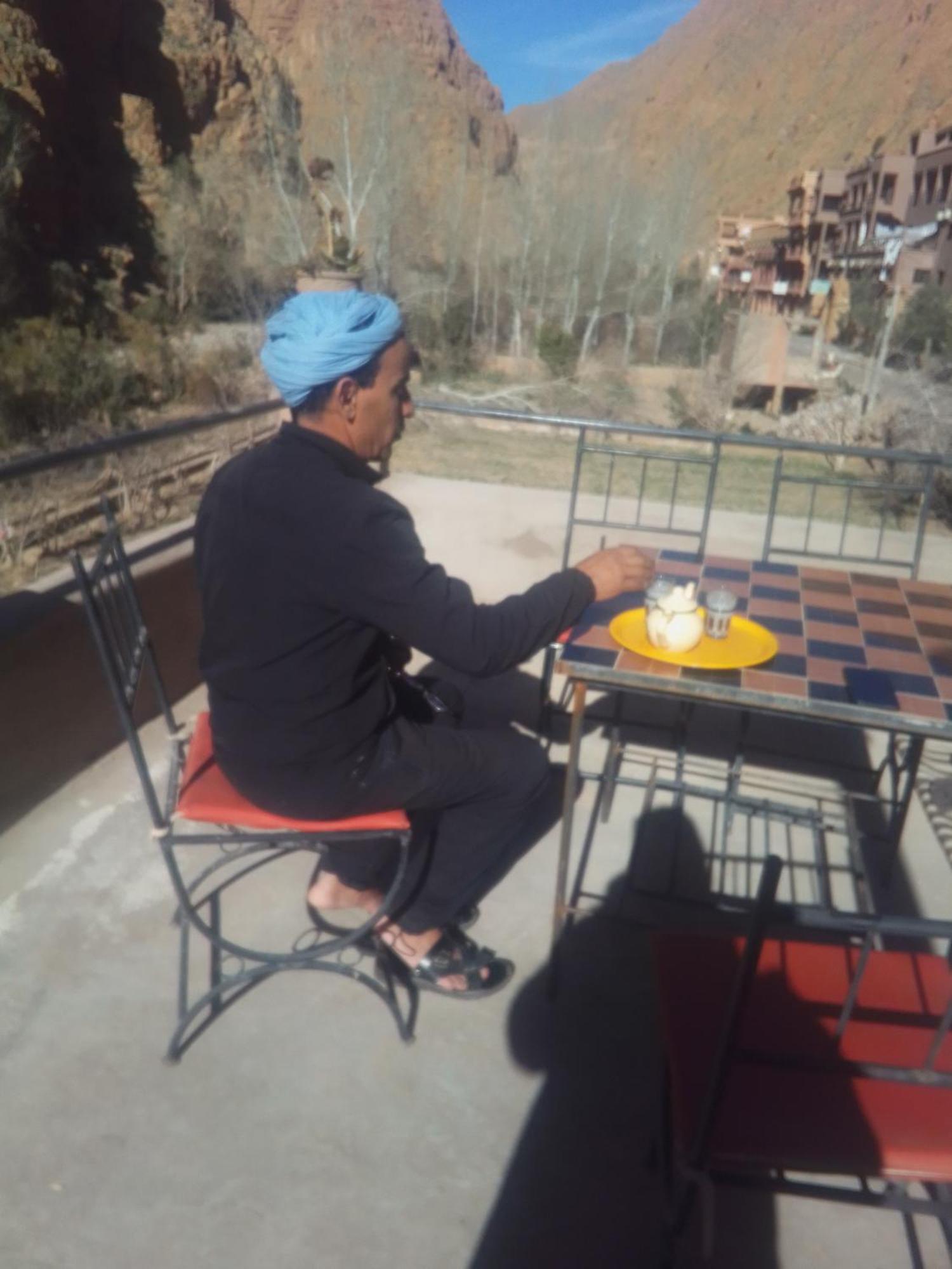 Riad Pizzeria Marhaba Akhendachou n'Ait Ouffi Szoba fotó